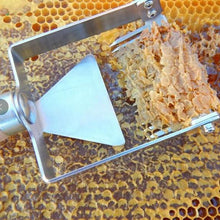 Load image into Gallery viewer, Honey Uncapping Scraper